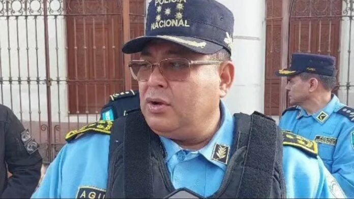 Policía armas decomisadas Colón