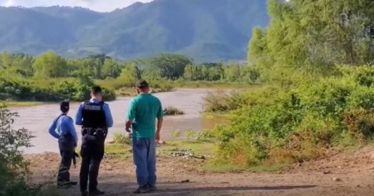 Encuentran cuerpo de hombre en bordos del río Aguán en Yoro