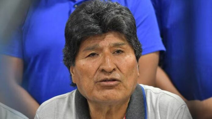 Detienen a padre de menor presuntamente abusada por Evo Morales