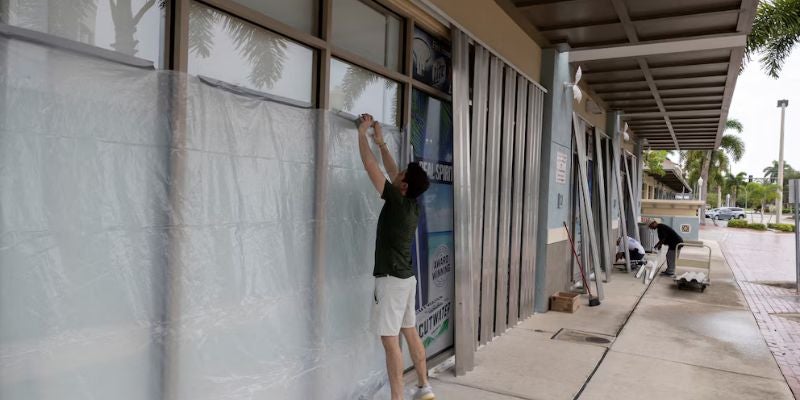 Desoladas lucen las ciudades de Florida ante llegada del huracán Milton