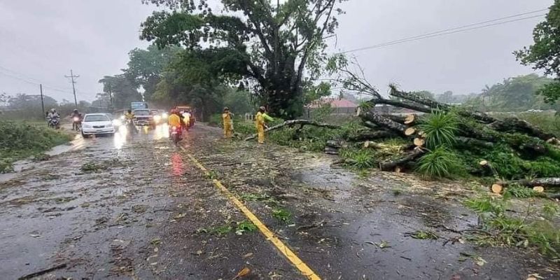 Lluvias colapsan varias zonas de Atlántida