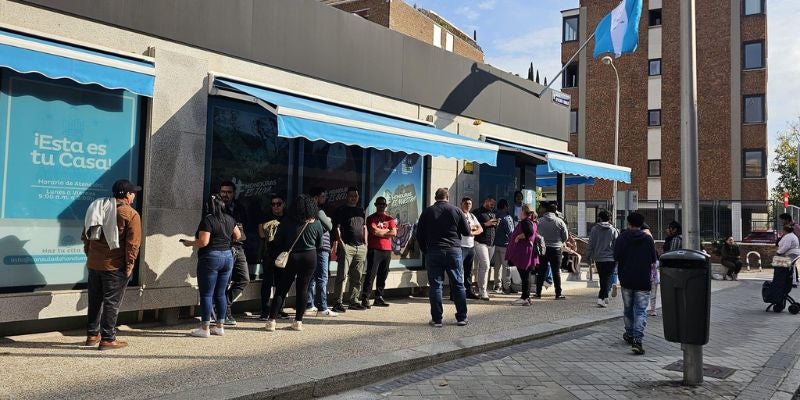 Hoy inicia el proceso de renovación de licencias de conducir en España