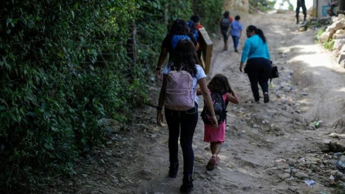 Más de 1,400 niñas hondureñas víctimas de desplazamiento forzado entre 2019 y 2023