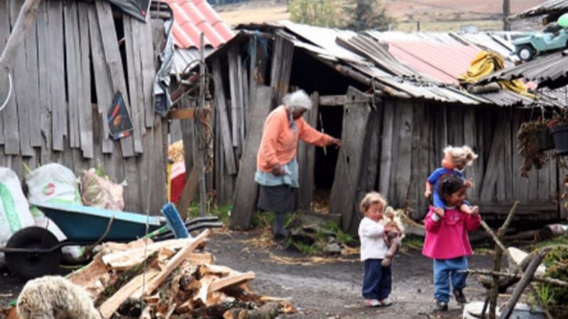 Más de 1,100 millones de personas sufren pobreza aguda