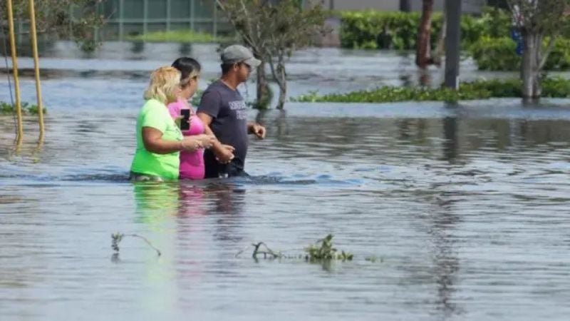 Huracanes que podrían ingresar por el Atlántico y Pacífico en 2024