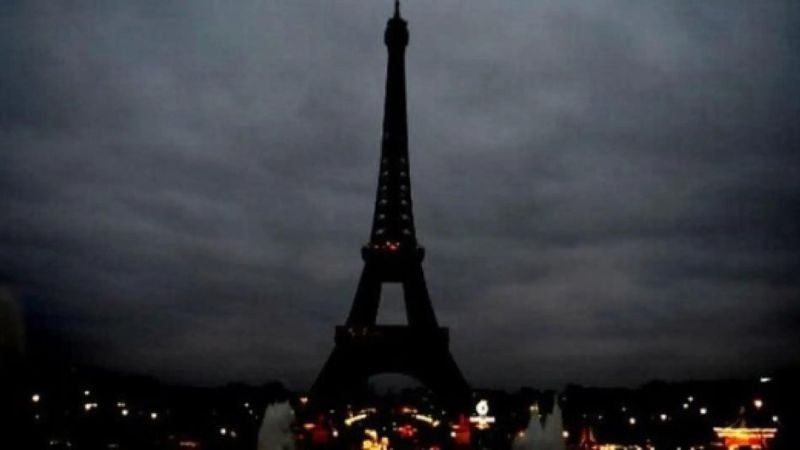 La Torre Eiffel apagará sus luces en memoria de las víctimas del ataque del 7 de octubre