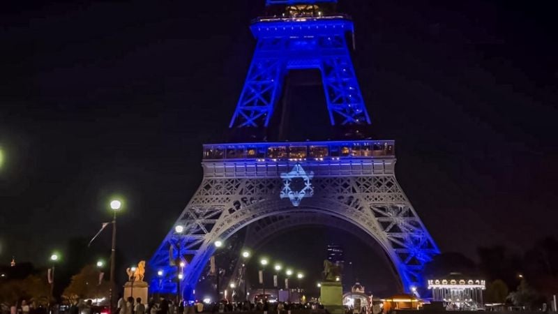 La Torre Eiffel apagará sus luces en memoria de las víctimas del ataque de Hamás