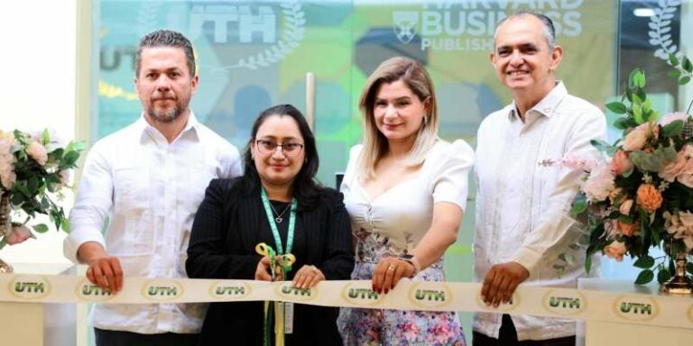 UTH inaugura su doceava sede y reafirma su compromiso con la educación superior