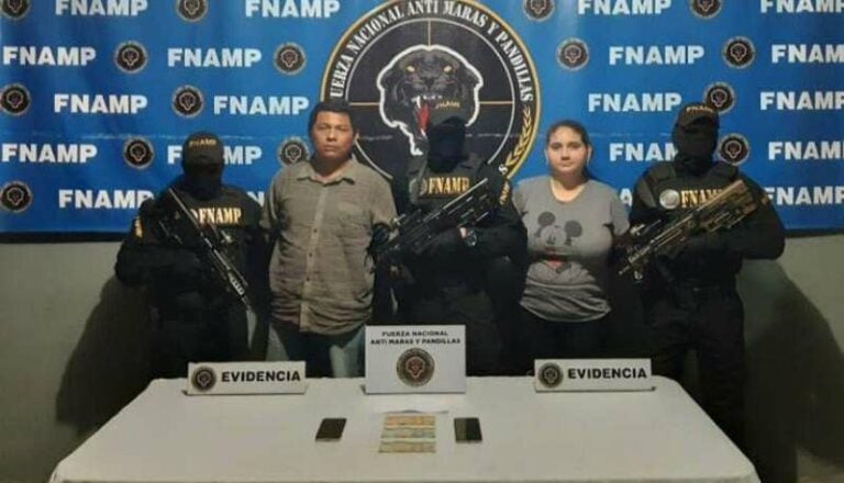 Condenan a dos personas por extorsión en perjuicio de comerciantes