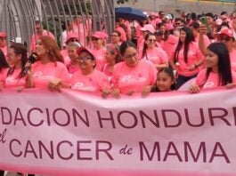 marcha cáncer de mama Tegucigalpa