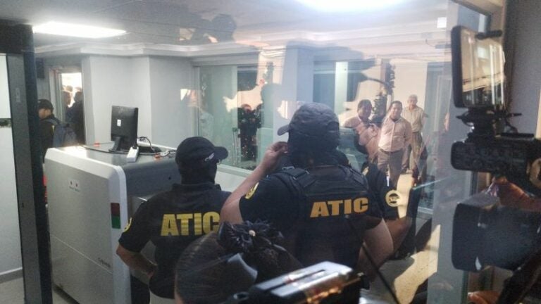 ATIC llega al Congreso Nacional a secuestrar documentación por casos de corrupción