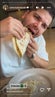 chavi-probando-las-baleadas-2