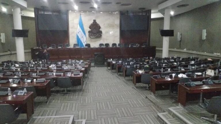 ASJ: El Congreso Nacional ya debería de estar sesionando tras emergencia por Sara