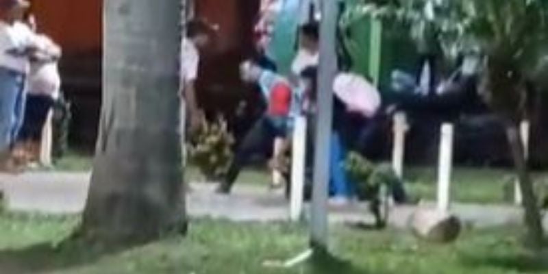 Hombres se enfrentan a golpes supuestamente por una mujer en Olancho