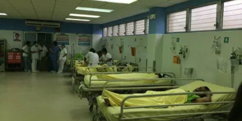 Personal de limpieza del Hospital Mario C. Rivas suspenden labores