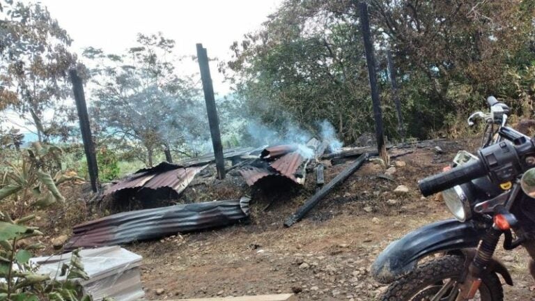 Hombre muere calcinado tras incendiarse su casa en Intibucá