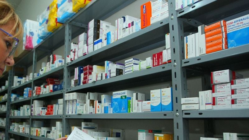 Anuncian adjudicación millonaria en medicamentos para el IHSS