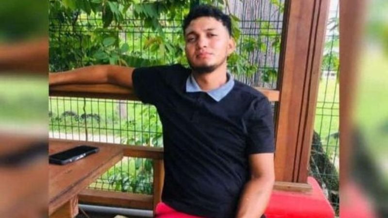 Joven muere electrocutado mientras trabajaba en Atlántida