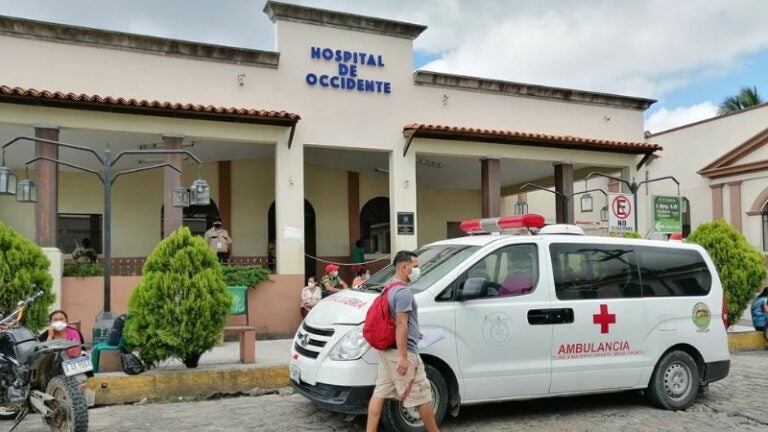 Mueren dos señores en accidentes de tránsito