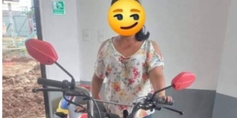 Sorpresa inesperada" Mujer gana moto en sorteo de motel sin saber cómo participó