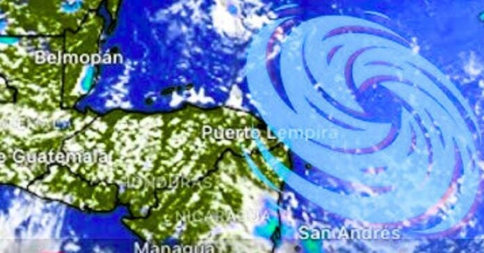 Onda tropical impactaría en Honduras y Nicaragua