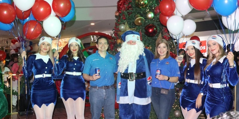 Pepsi encendido del árbol