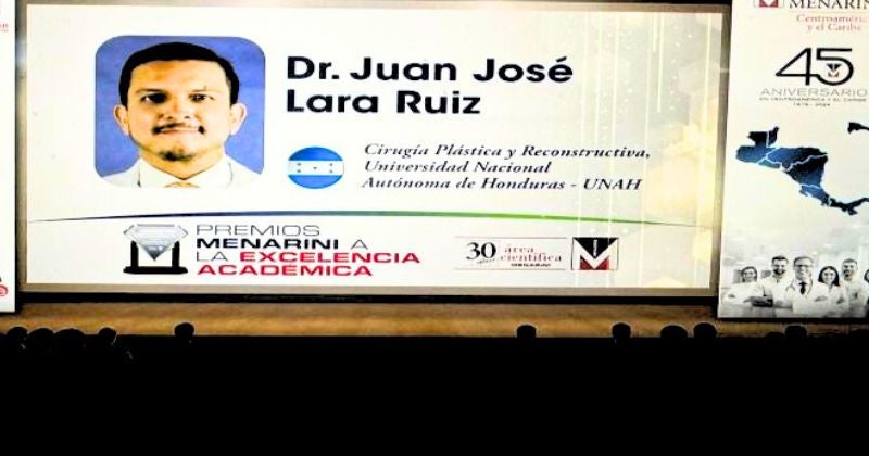 Médico residente de la UNAH gana premio de excelencia a nivel