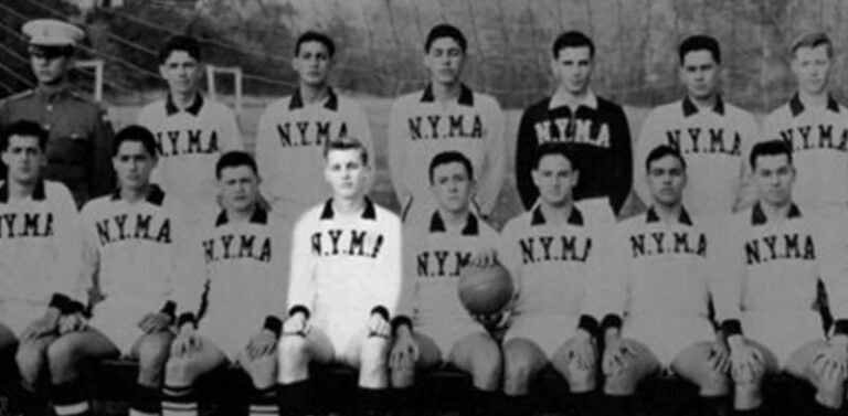 Así se veía Trump cuando brilló como deportista en New York Military Academy