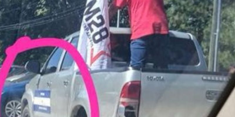 Viral: Captan vehículo estatal en concentración de Libre