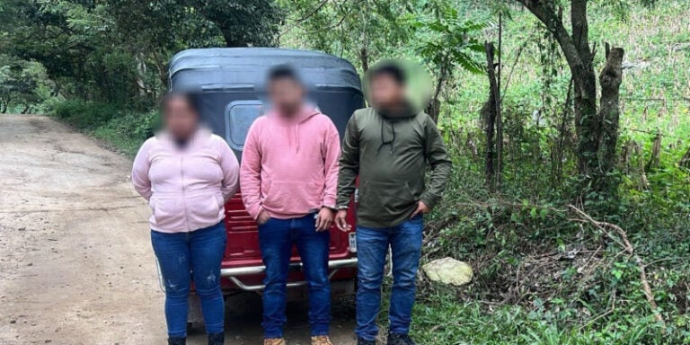 Capturan a 3 guatemaltecos con droga en Copán