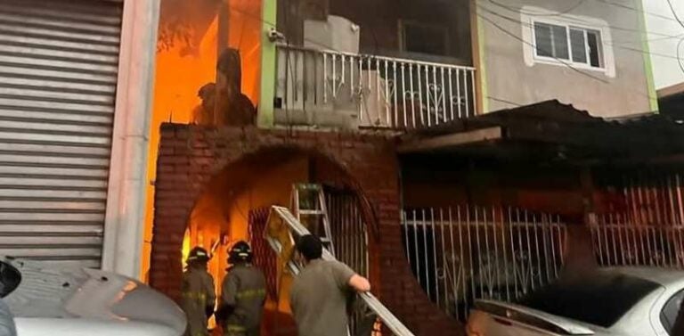 Incendio destruye taller de refrigeración en San Pedro Sula