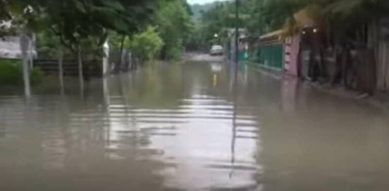 Lomas de Pepe Lobo en SPS sigue inundada tras lluvias