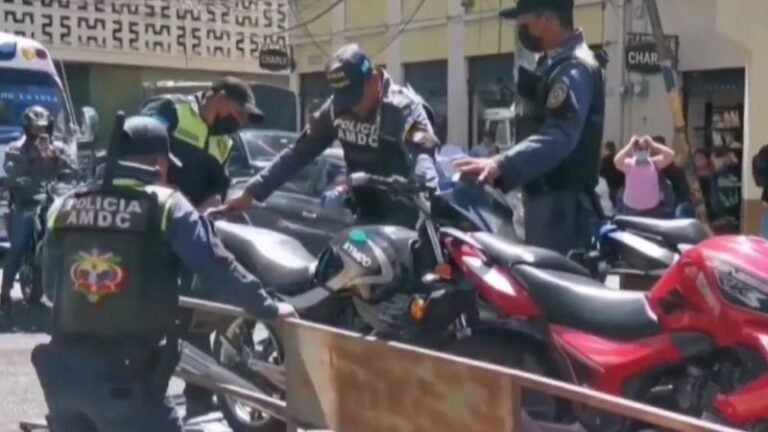 decomisan motocicletas en centro TGU