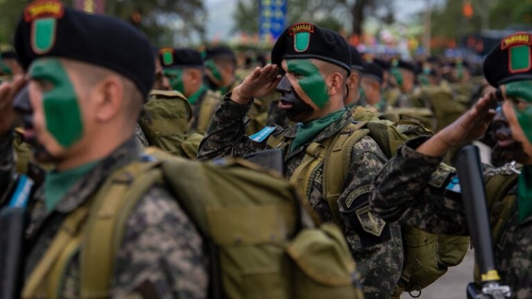 Ascensos Fuerzas Armadas