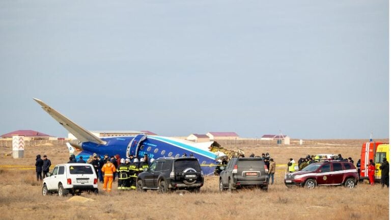 Muertos accidente avión Kazajistán