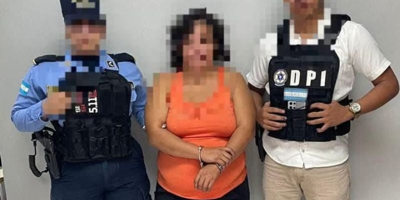 Madre en estado de ebriedad agrede brutalmente a su hijo de cuatro años en Atlántida