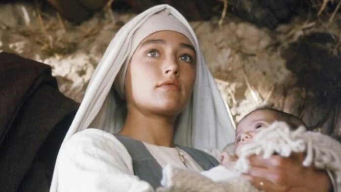 Muere Olivia Hussey,