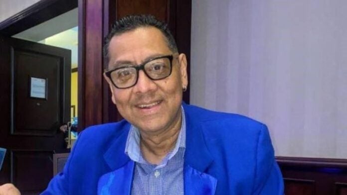 Fallece Carlos Peraza locutor