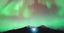 paddling-under-the-aurora-herry-himanshu