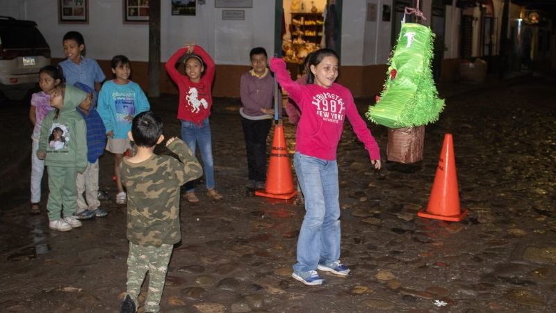 Posada Navideña Copán (1)