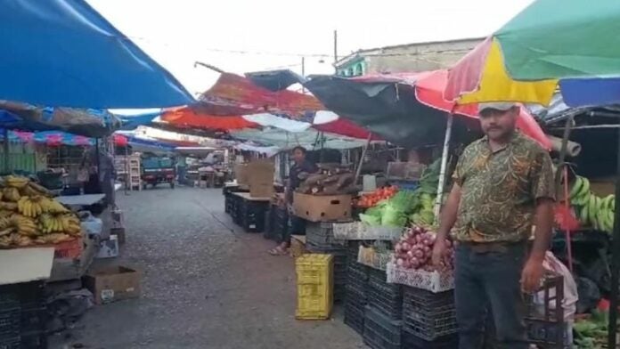 Vendedores preocupados por bajas ventas en mercado de Choluteca