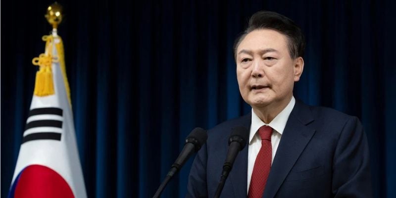 Presidente de Corea del Sur destituido en medio de crisis por ley marcial