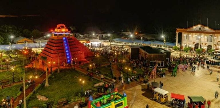 Inauguran parque en El Paraíso, Copán, con un diseño inspirado en la arquitectura maya