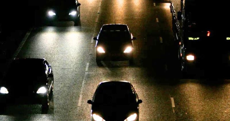 ¿Por andar luces encendidas?, hondureño se queja por multa