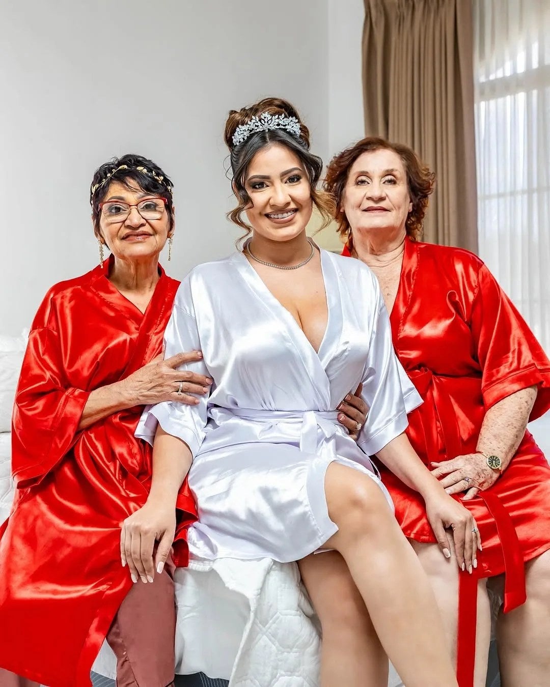 alejandra-y-sus-suegra-y-madre