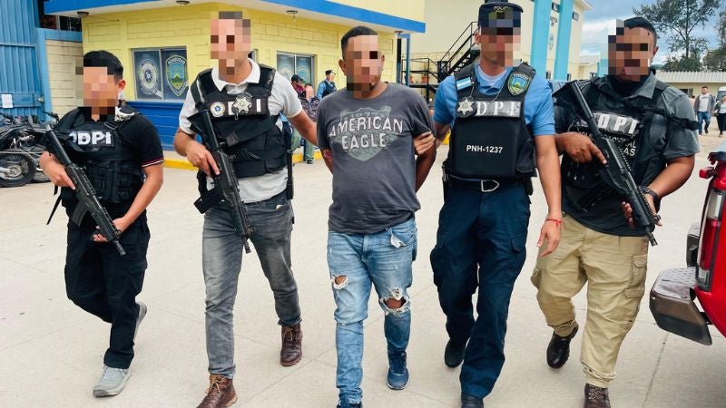 Captura a hombre que mató al Pelón Acosta (3)