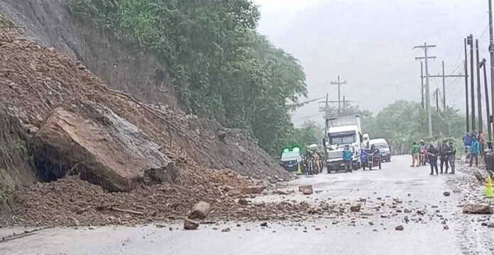 derrumbes en Cofradía