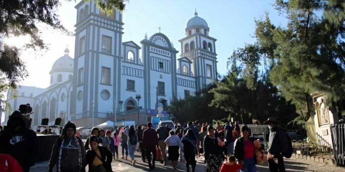 Gobierno concede medio día libre a empleados públicos por Día de la Virgen de Suyapa.