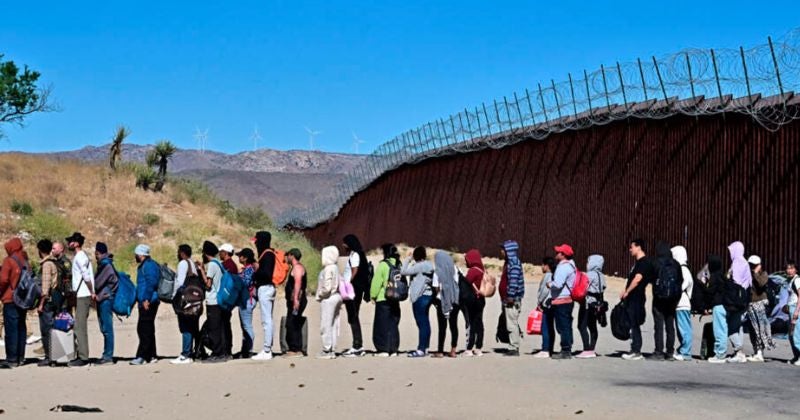 Guatemala frena red de traficantes que envía migrantes USA