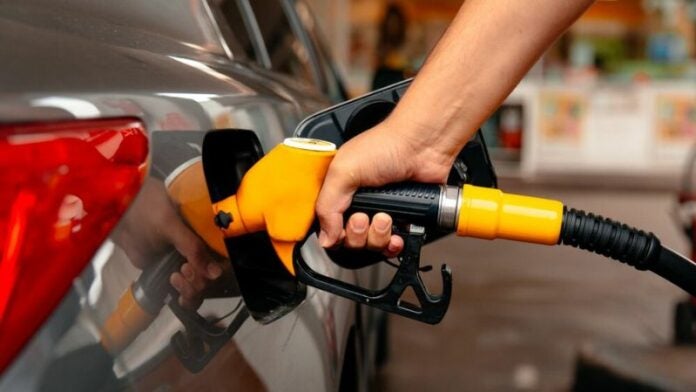 Precio combustibles lunes 13 enero